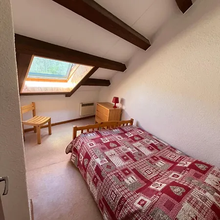 Appartement Six Duplex A La Montagne Pompiery