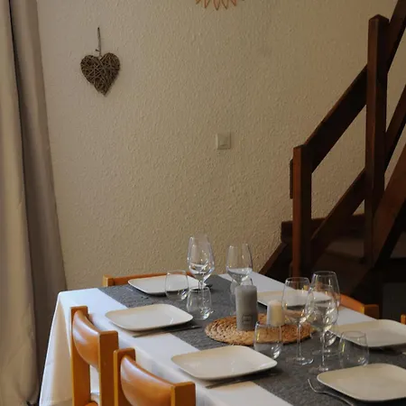 Appartement Six Duplex à La Montagne Pompiery *