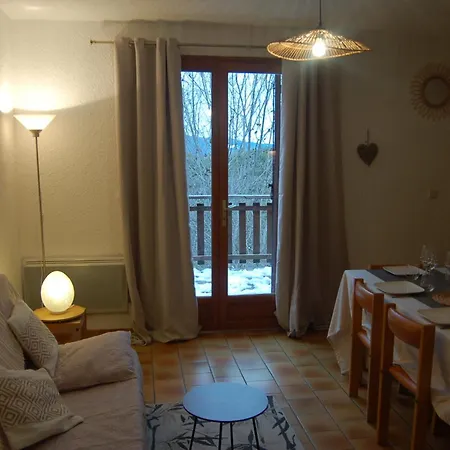 Appartement Six Duplex à La Montagne Pompiery