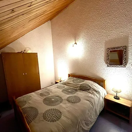 Appartement Six Duplex A La Montagne Pompiery *