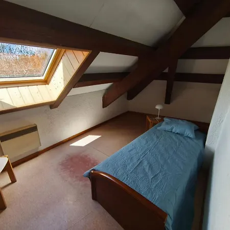 Appartement Six Duplex à La Montagne Pompiery Seyne