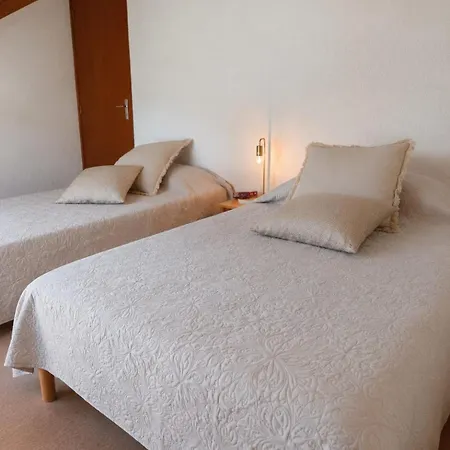 Six Duplex A La Montagne Pompiery Seyne