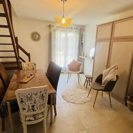 Six Duplex A La Montagne Pompiery