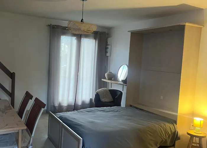 Six Duplex A La Montagne Pompiery 아파트 *